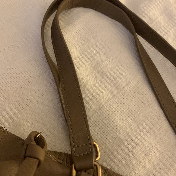 🎉HP🎉Kooba leather shoulder bag - Picture 9 of 13